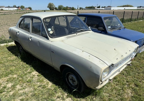 Ford Escort cena 14500 przebieg: 11346, rok produkcji 1970 z Szlichtyngowa małe 37